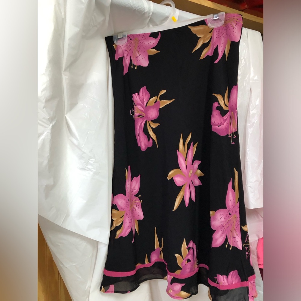 Chic Black Skirt with Pink Floral Design